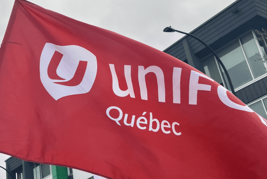 Une première convention collective pour les membres d’Unifor chez Transport P.M.D. Brault